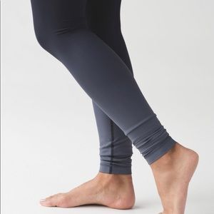 Lululemon Wunder Under Ombré- size 8